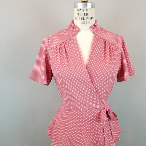 Monteau Women's Size Medium Lipstick Pink Polka Dot Faux Wrap Top with Tie - Picture 2 of 10